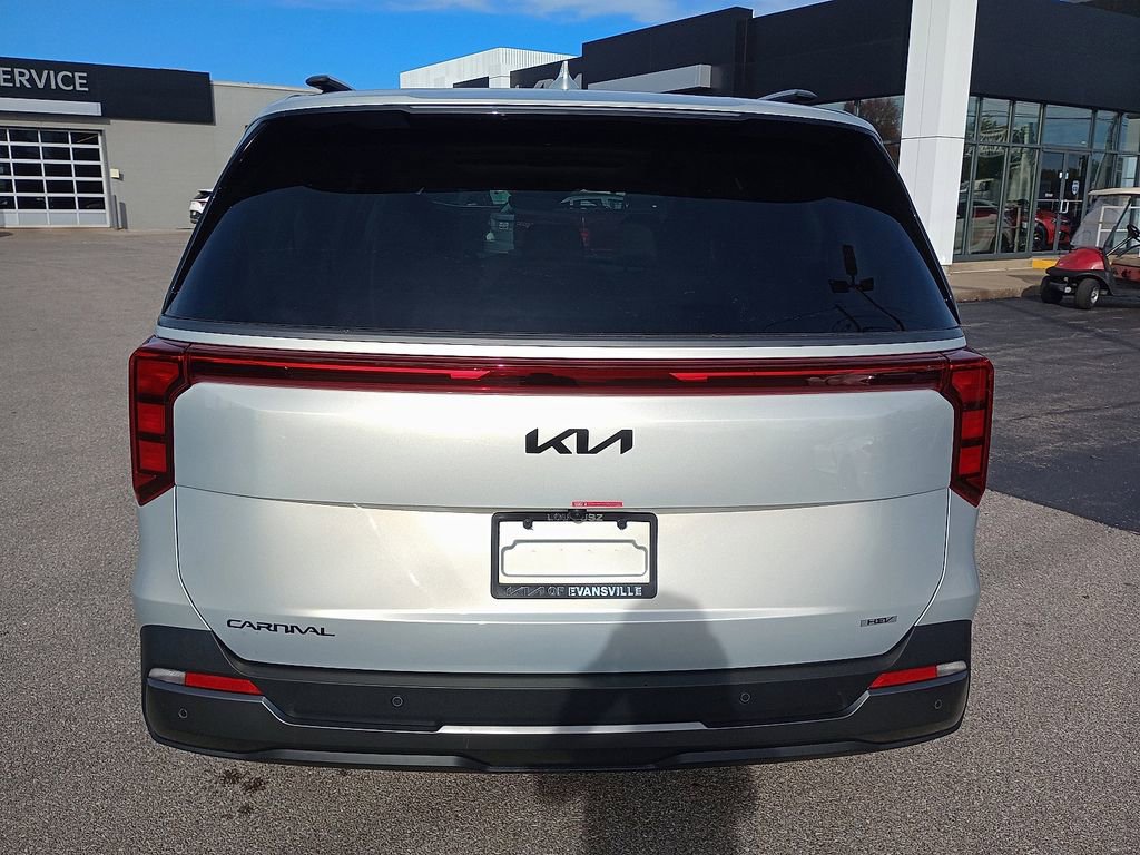 New 2026 Kia Carnival SX w/ SX Dark Edition Package image 6
