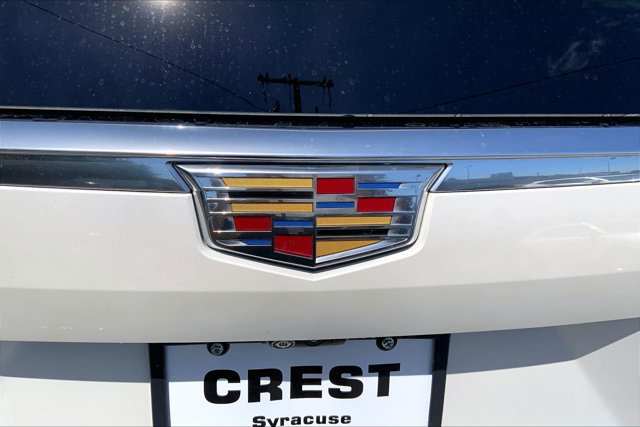 Used 2023 Cadillac Escalade ESV Premium Luxury AWD/4WD image 32