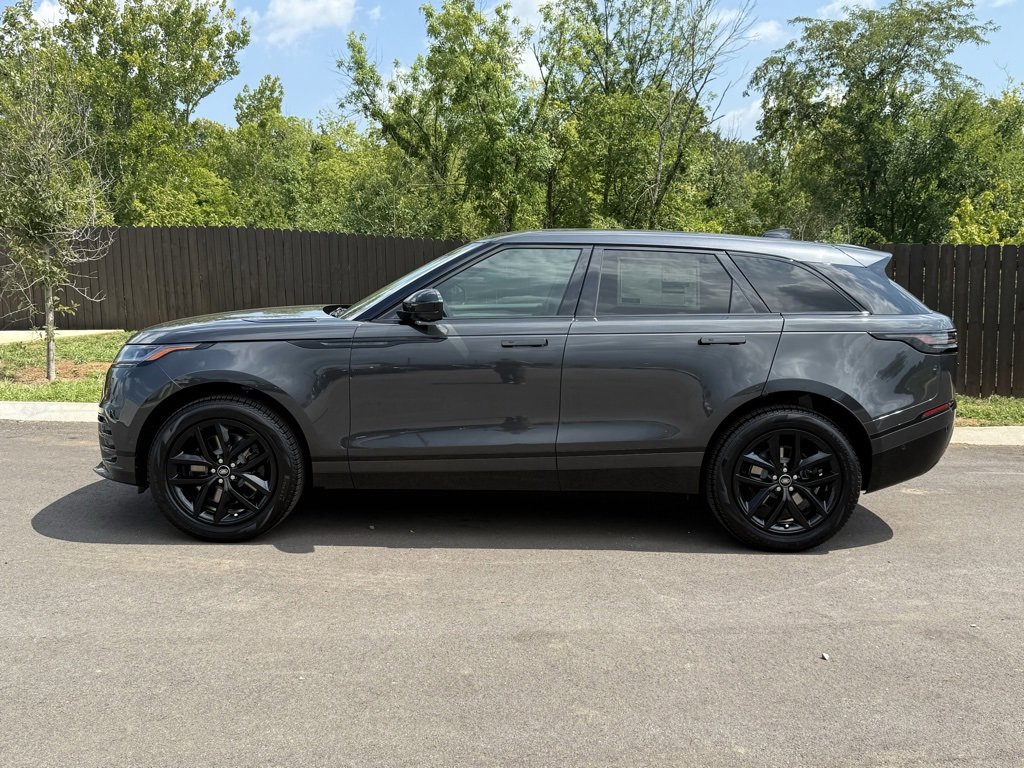 New 2026 Land Rover Range Rover Velar Dynamic SE image 2