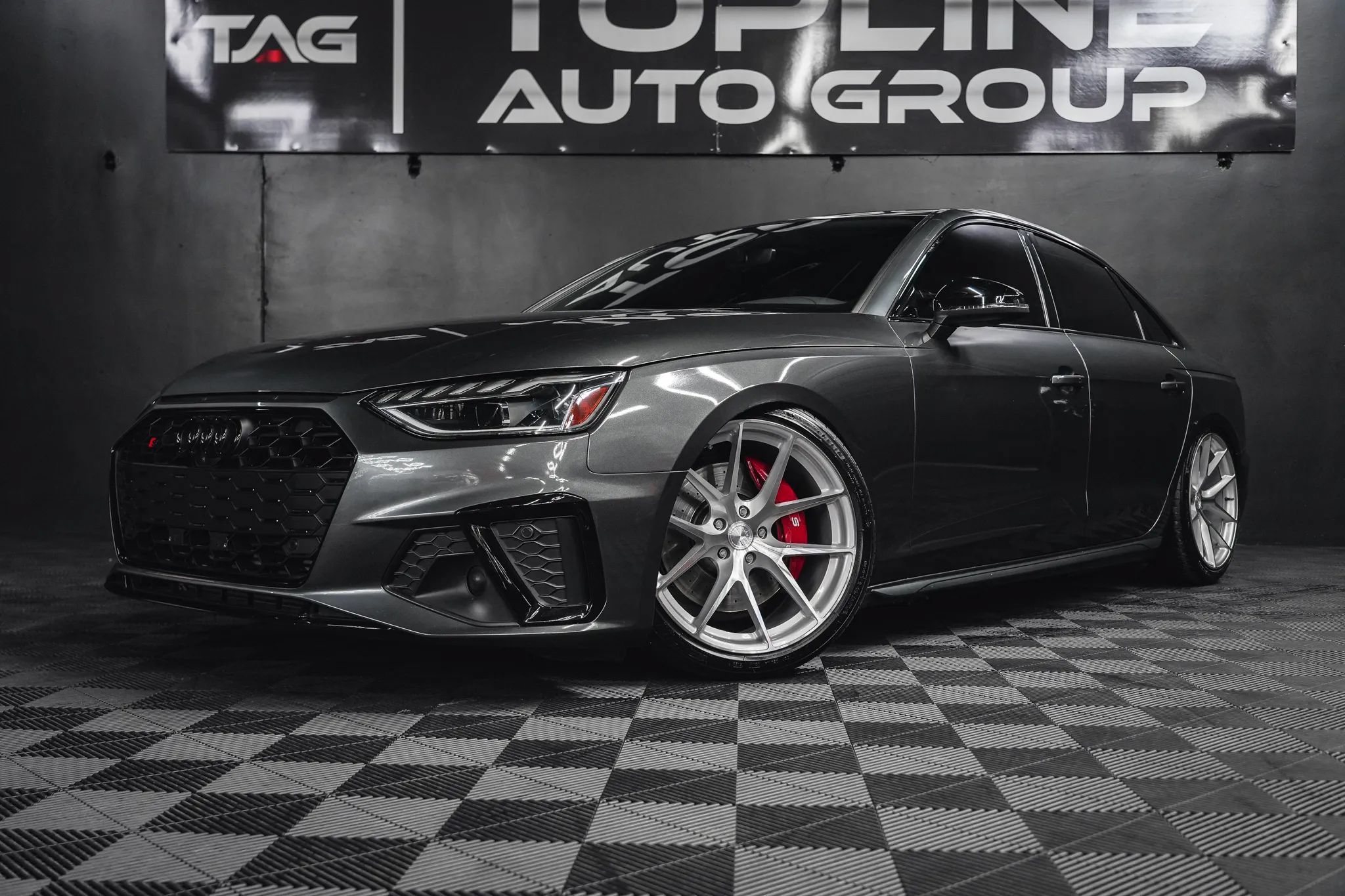 Used 2021 Audi S4 Premium Plus w/ Premium Plus Package AWD/4WD image 2