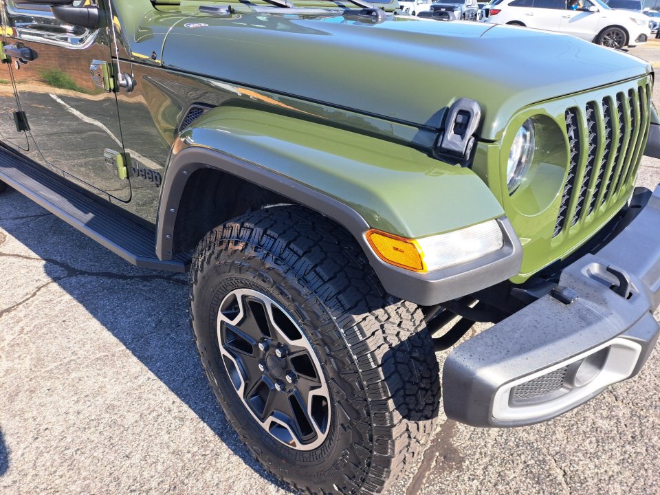 Used 2023 Jeep Gladiator Sport AWD/4WD image 20