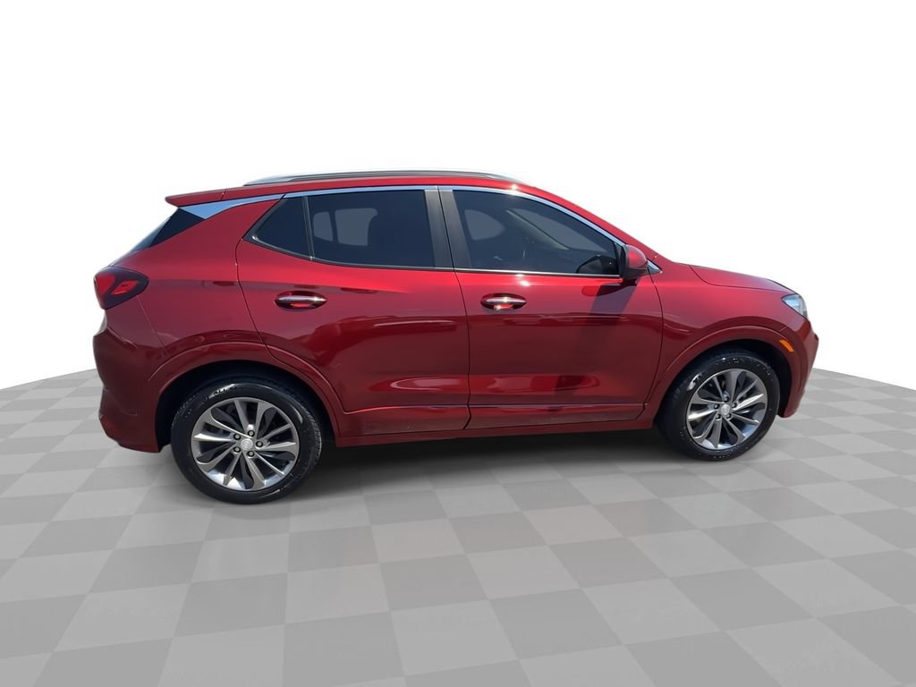 Certified 2022 Buick Encore GX Select w/ Sport Touring Package FWD image 9