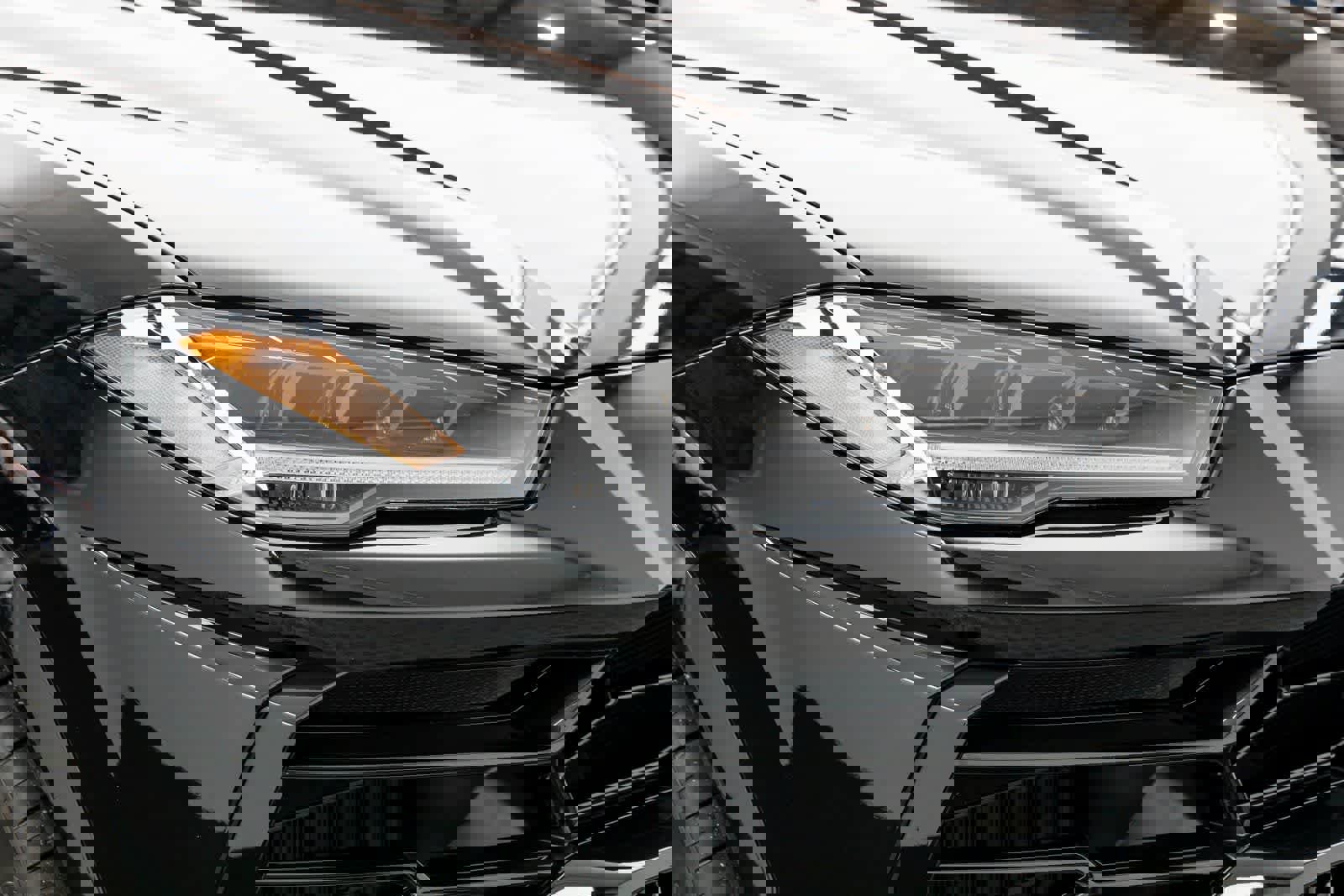 Used 2022 Lamborghini Urus AWD/4WD image 64