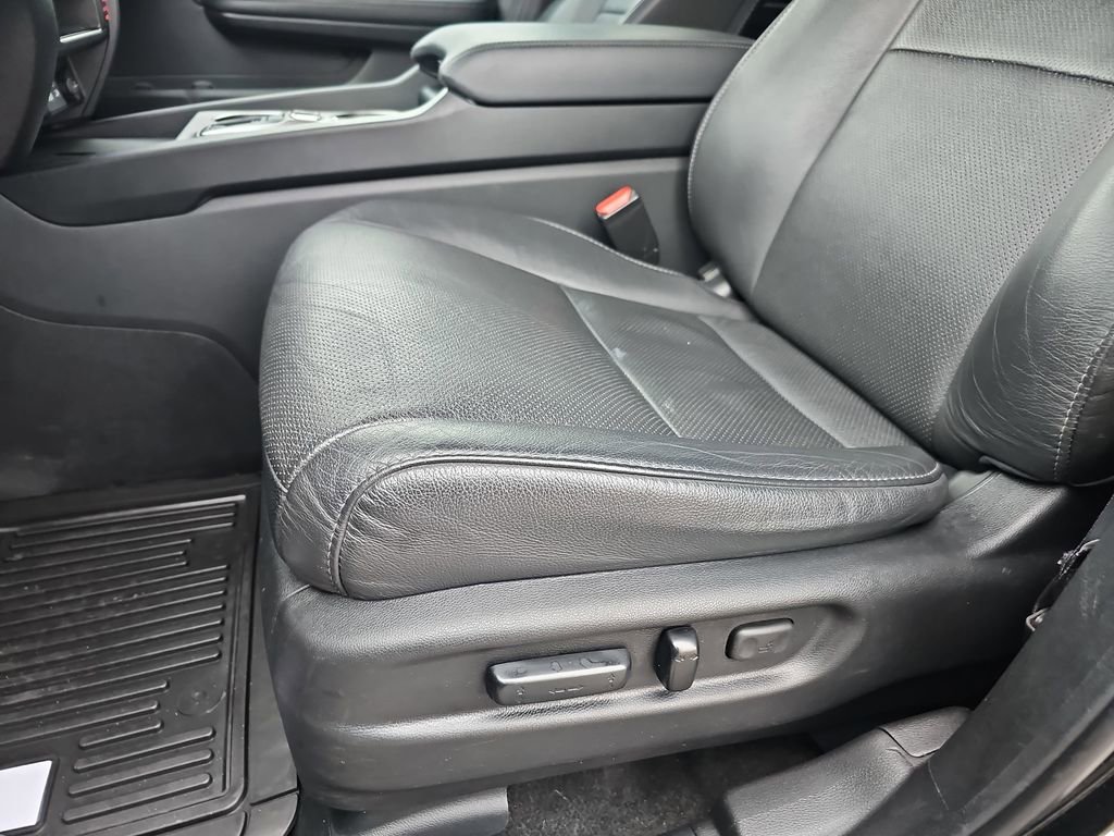 Used 2024 Honda Passport EX-L image 34