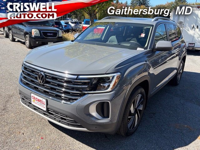 Used 2025 Volkswagen Atlas SEL AWD/4WD image 1