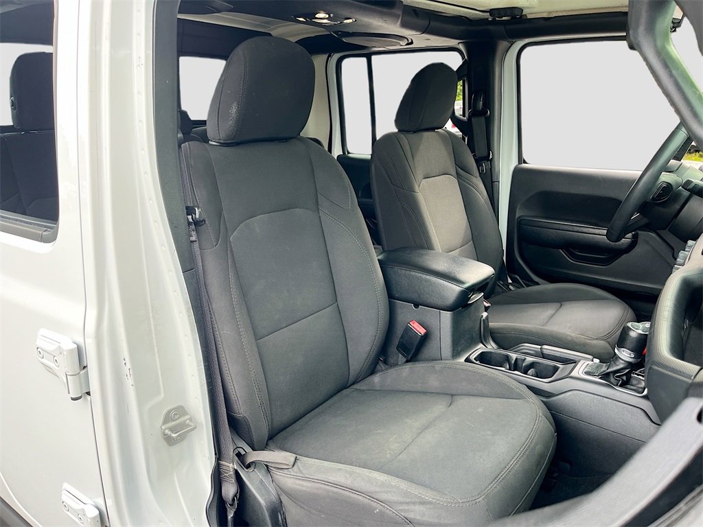 Certified 2023 Jeep Gladiator Sport image 24