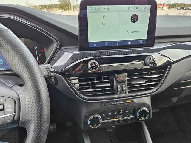 Used 2025 Ford Escape ST-Line image 17