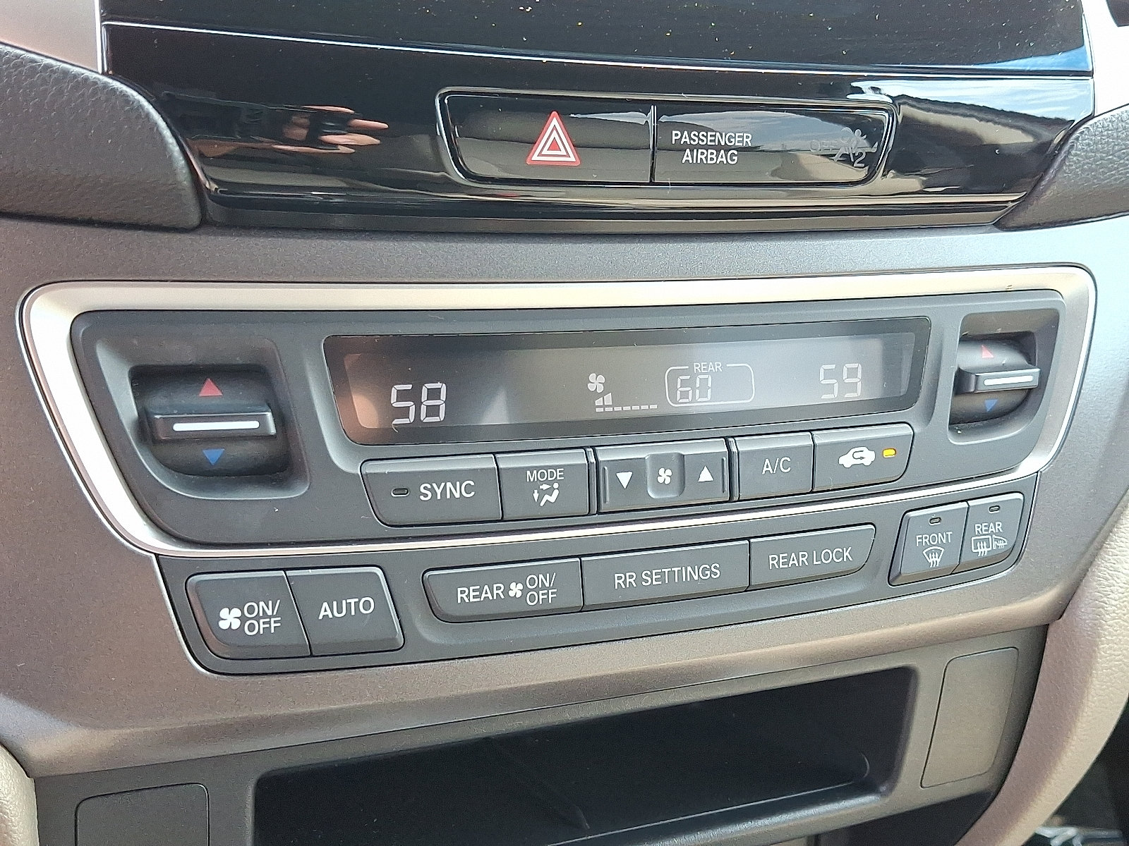 Used 2016 Honda Pilot EX image 16