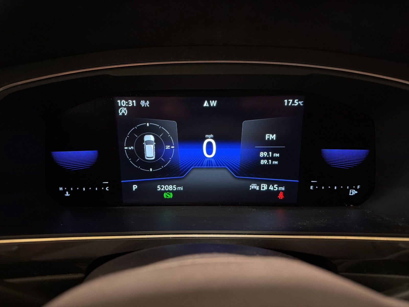 Used 2022 Volkswagen Tiguan SE image 18