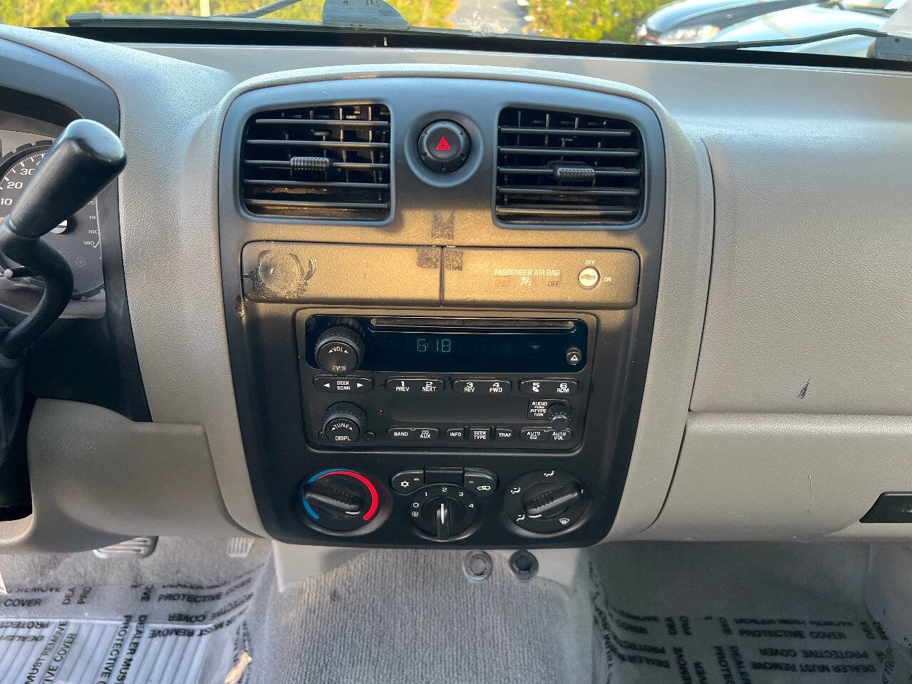 Used 2004 Chevrolet Colorado 2WD Regular Cab image 28