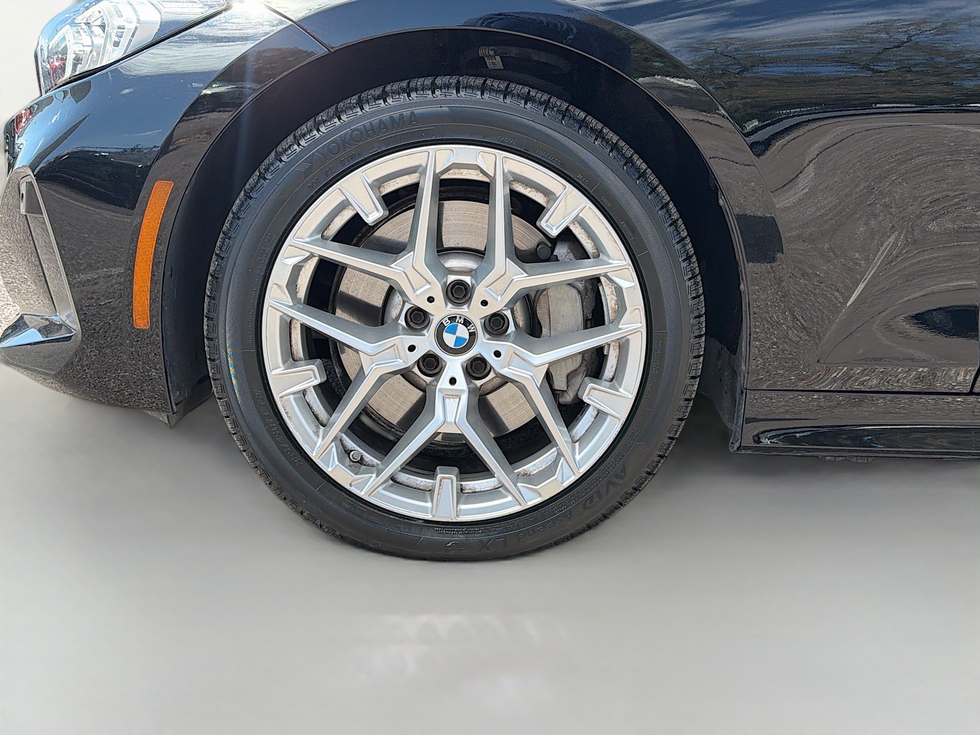 Used 2025 BMW 330i Sedan image 40