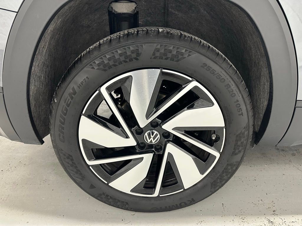 Used 2025 Volkswagen Atlas SE image 70