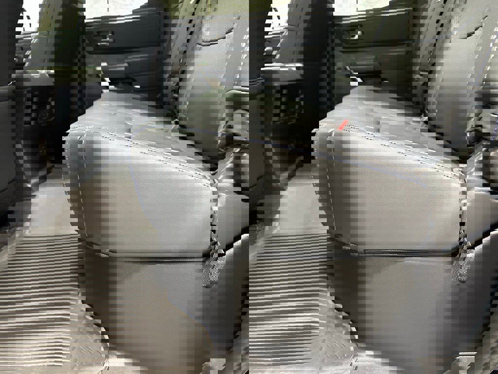 Used 2025 Toyota Tundra Platinum image 50