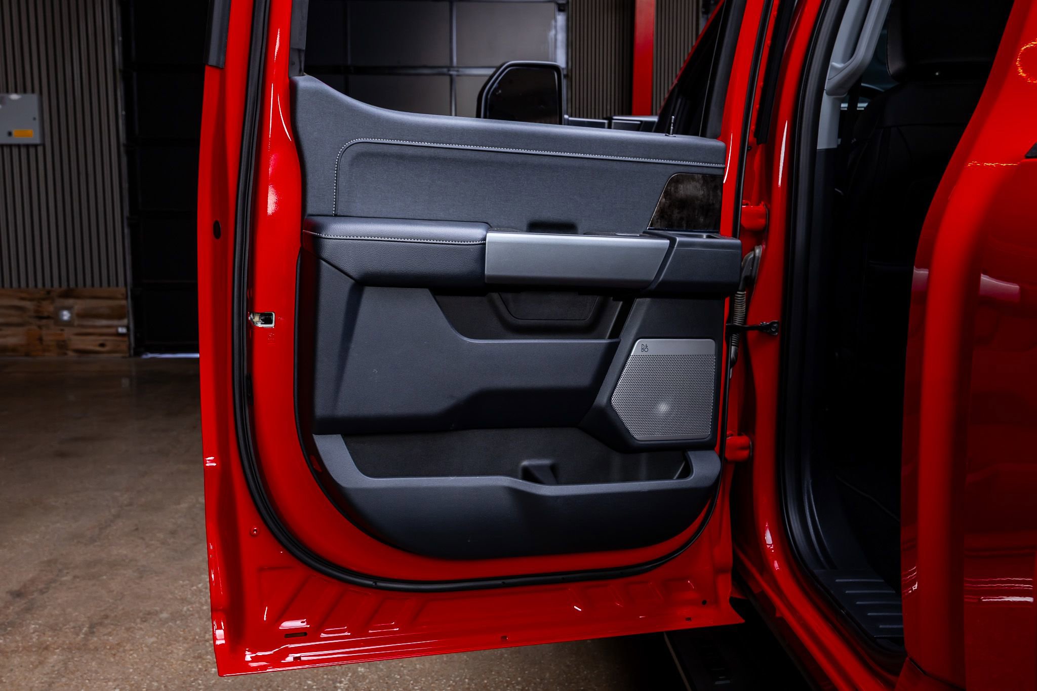 Used 2026 Ford F350 Lariat w/ Lariat Premium Package image 39