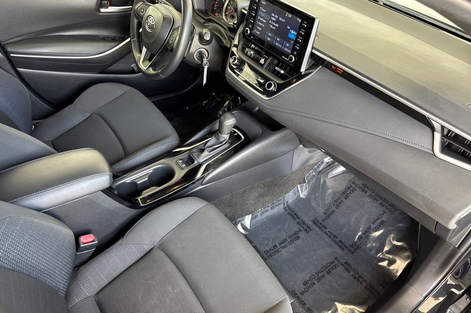Used 2021 Toyota Corolla SE w/ Carpet Mat Package (TMS) FWD image 31