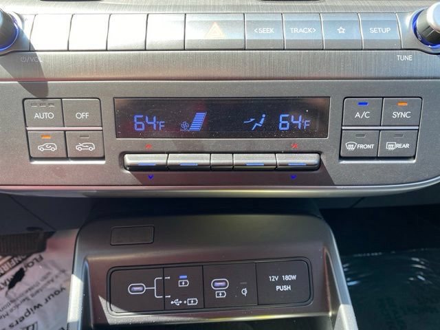 Used 2024 Hyundai Kona Limited AWD/4WD image 10