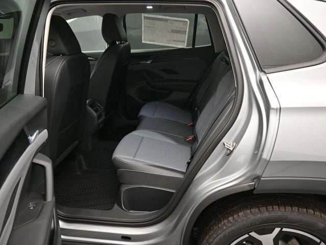 New 2026 Volkswagen Tiguan SE AWD/4WD image 11