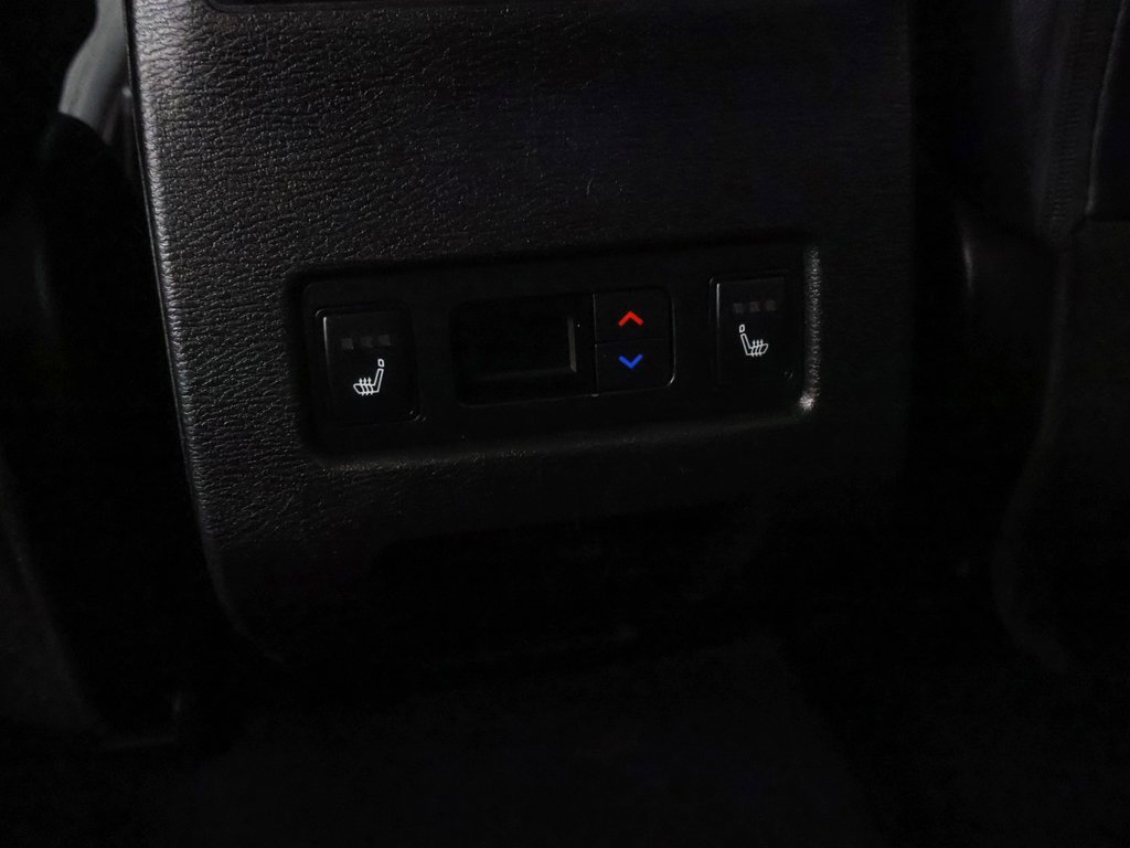 Used 2023 Mitsubishi Outlander SEL image 44