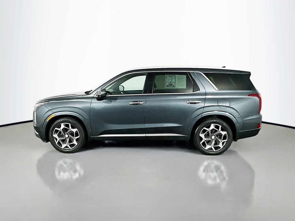Used 2022 Hyundai Palisade Calligraphy w/ Winter Package image 4