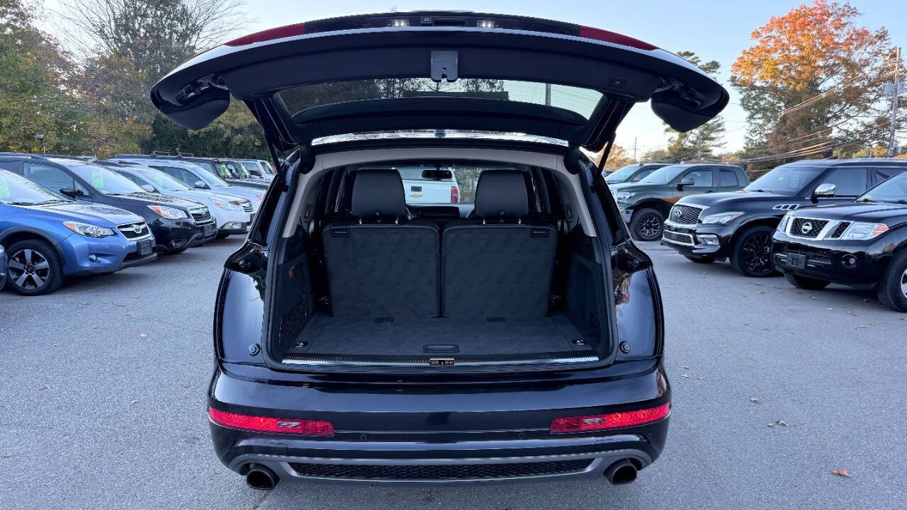 Used 2015 Audi Q7 3.0T S line Prestige w/ Cold Weather Package AWD/4WD image 47