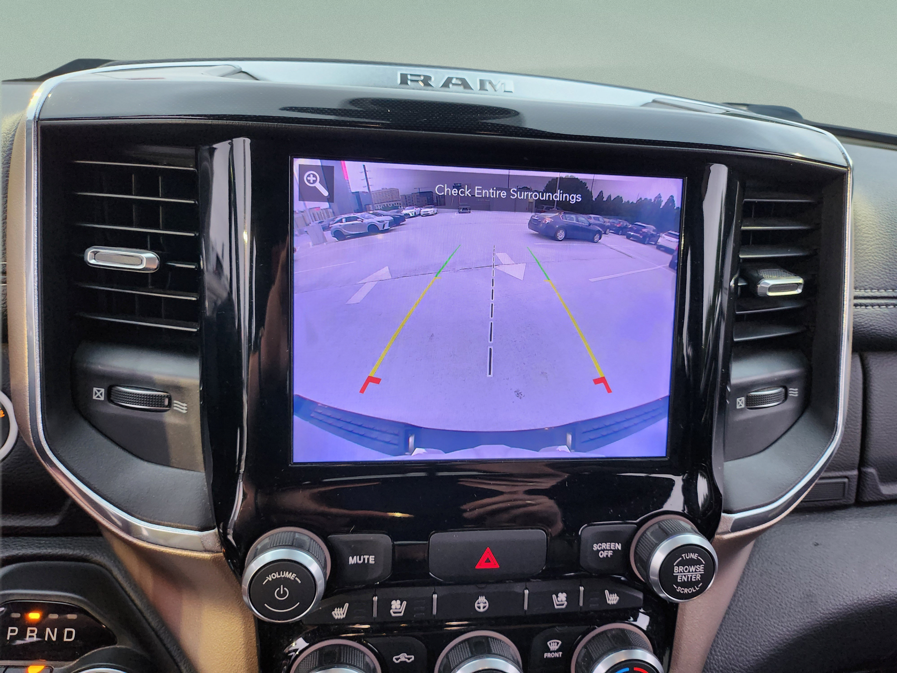 Used 2019 RAM 1500 Laramie w/ Sport Appearance Package AWD/4WD image 17