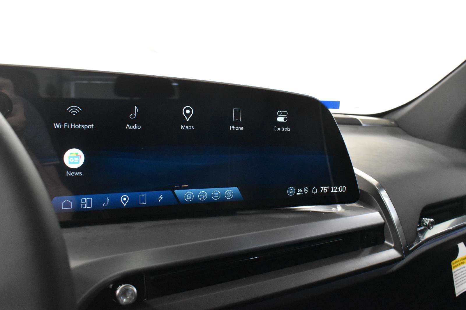 New 2026 Cadillac Vistiq Luxury image 8