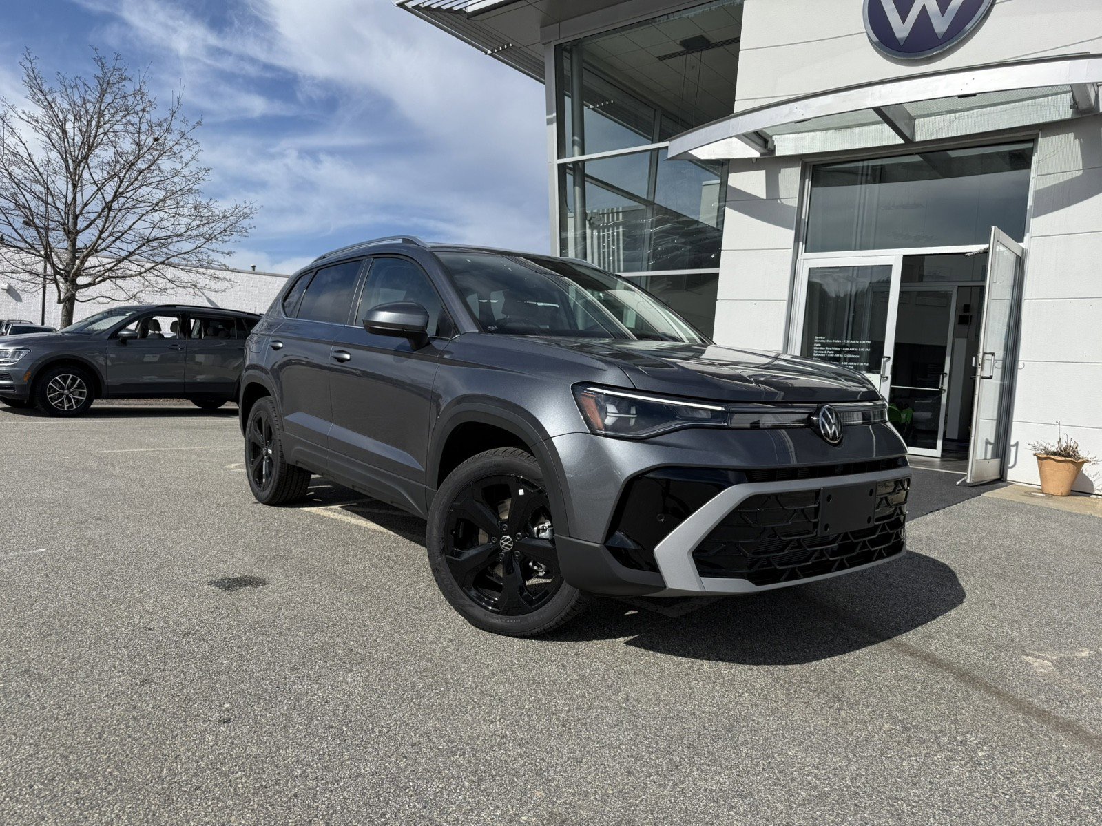 New 2025 Volkswagen Taos SEL image 1