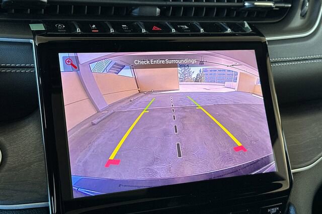 New 2025 Jeep Grand Cherokee Limited image 17