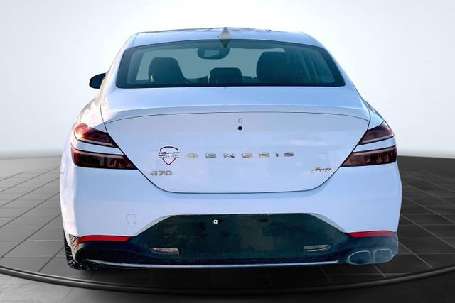 Used 2023 Genesis G70 2.0T image 9