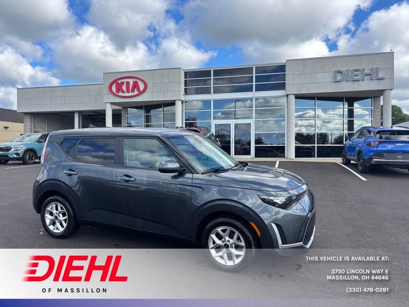 Used 2024 Kia Soul LX w/ Option Group 015