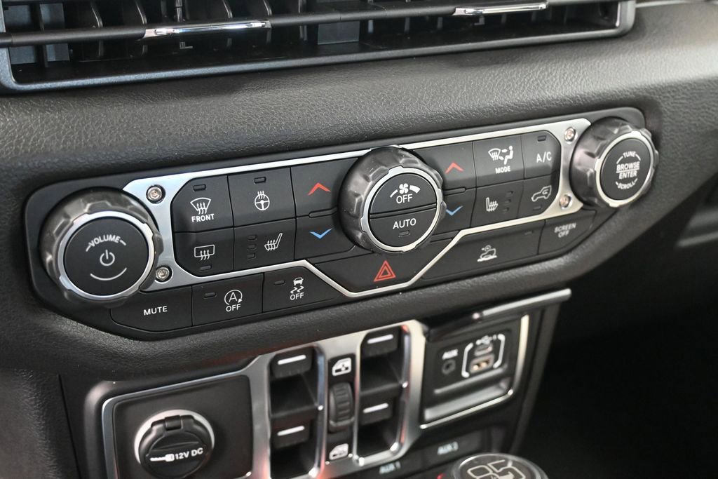 New 2026 Jeep Gladiator Sport AWD/4WD image 21