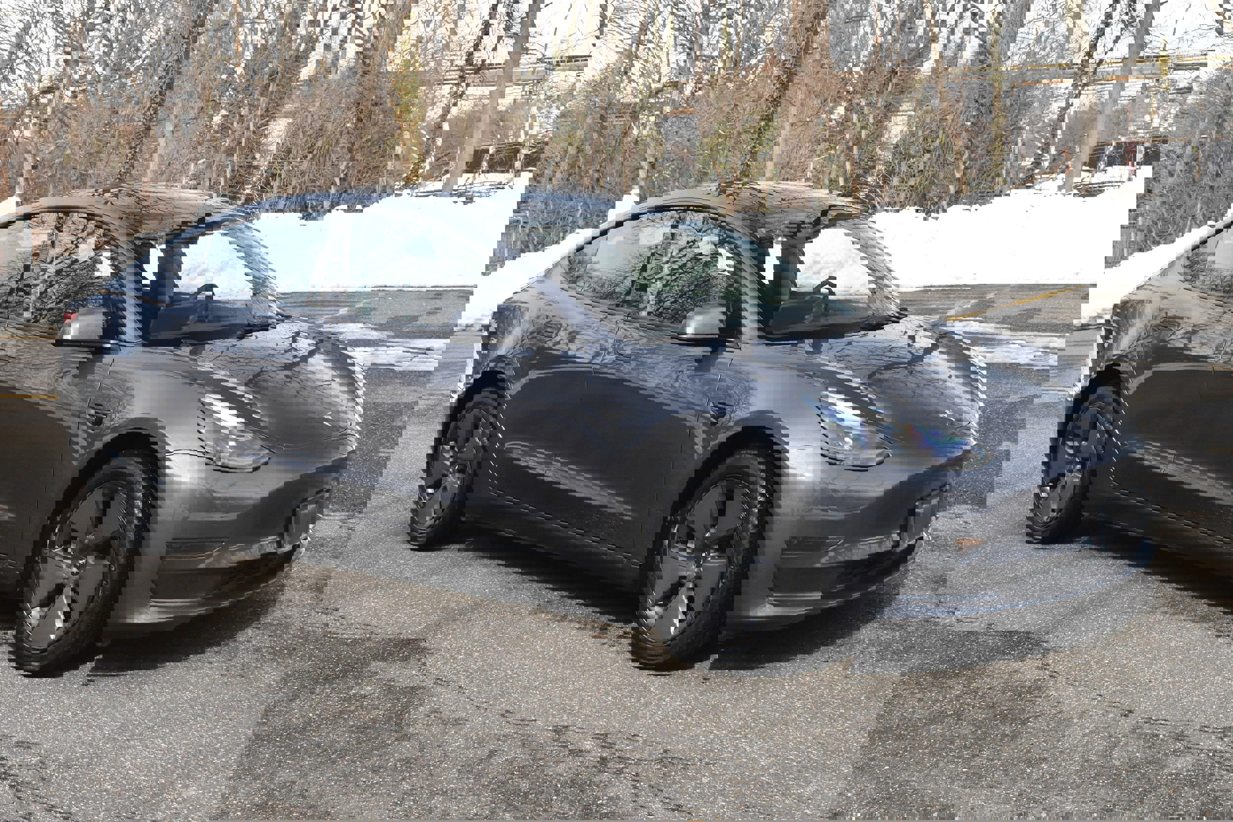 Used 2023 Tesla Model 3 Standard Range image 12