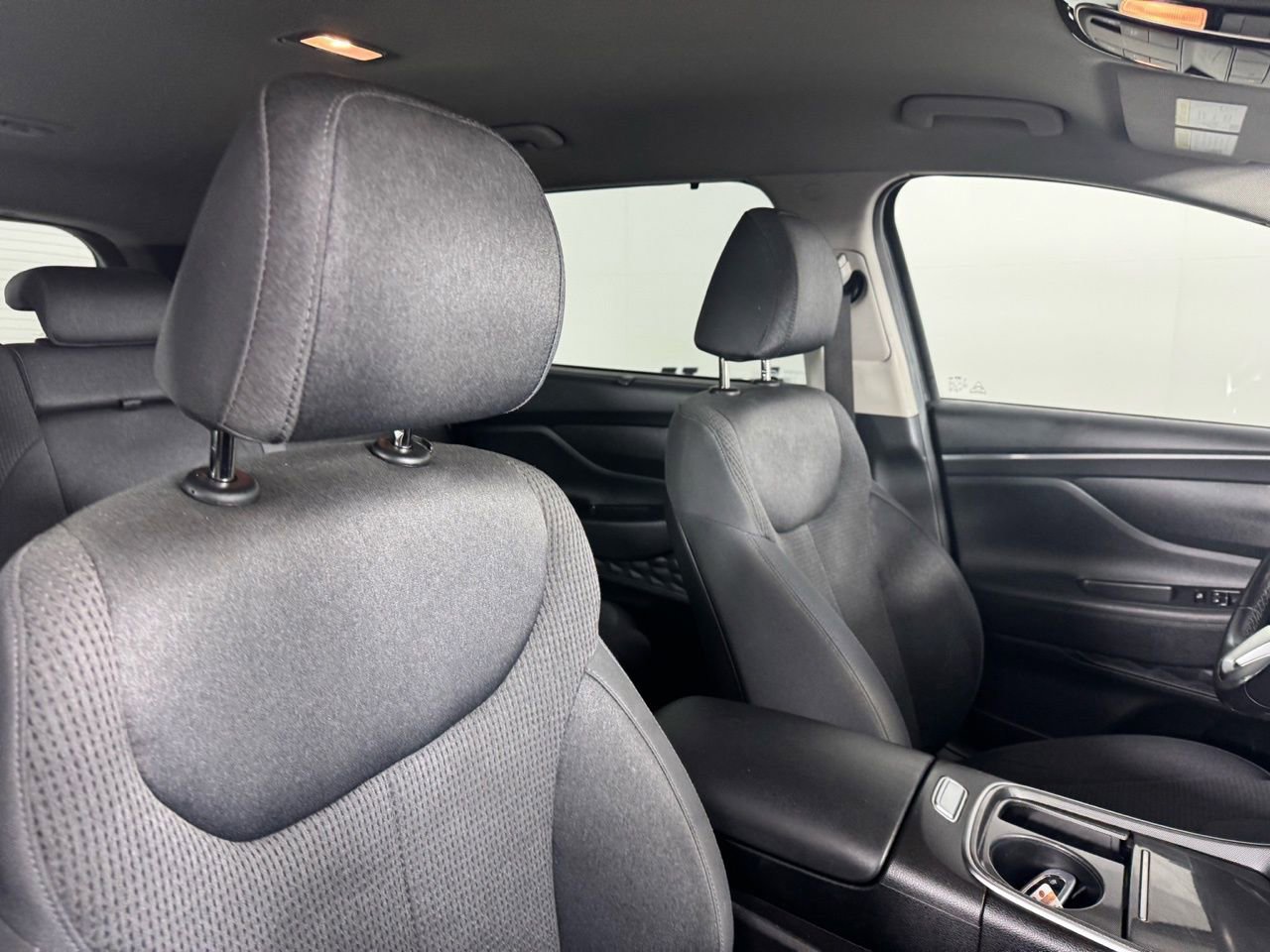 Used 2021 Hyundai Santa Fe SEL w/ Convenience Package image 29