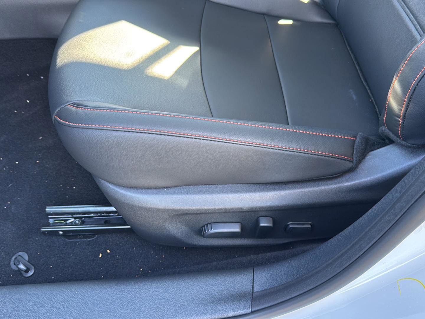 New 2025 Nissan Sentra SR w/ SR Premium Package image 28