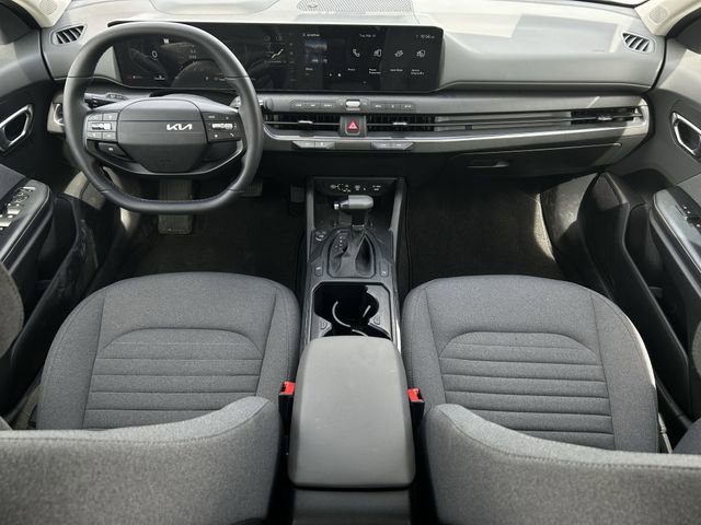 Used 2025 Kia K4 EX image 11