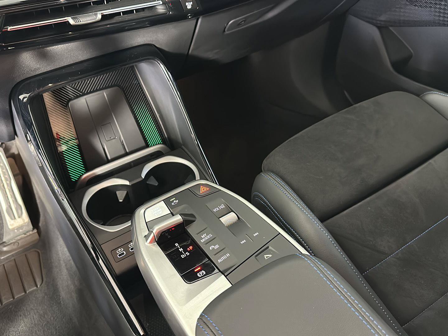Used 2025 BMW X1 M35i w/ Premium Package AWD/4WD image 15