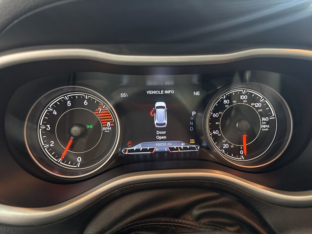 Used 2018 Jeep Cherokee Trailhawk w/ Comfort/Convenience Group image 23