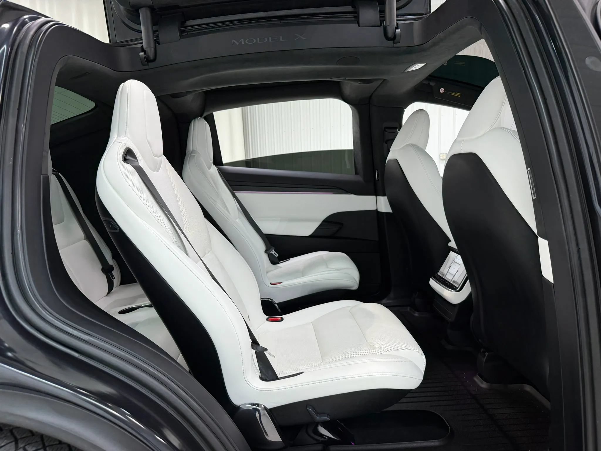 Used 2026 Tesla Model X Plaid AWD/4WD image 23