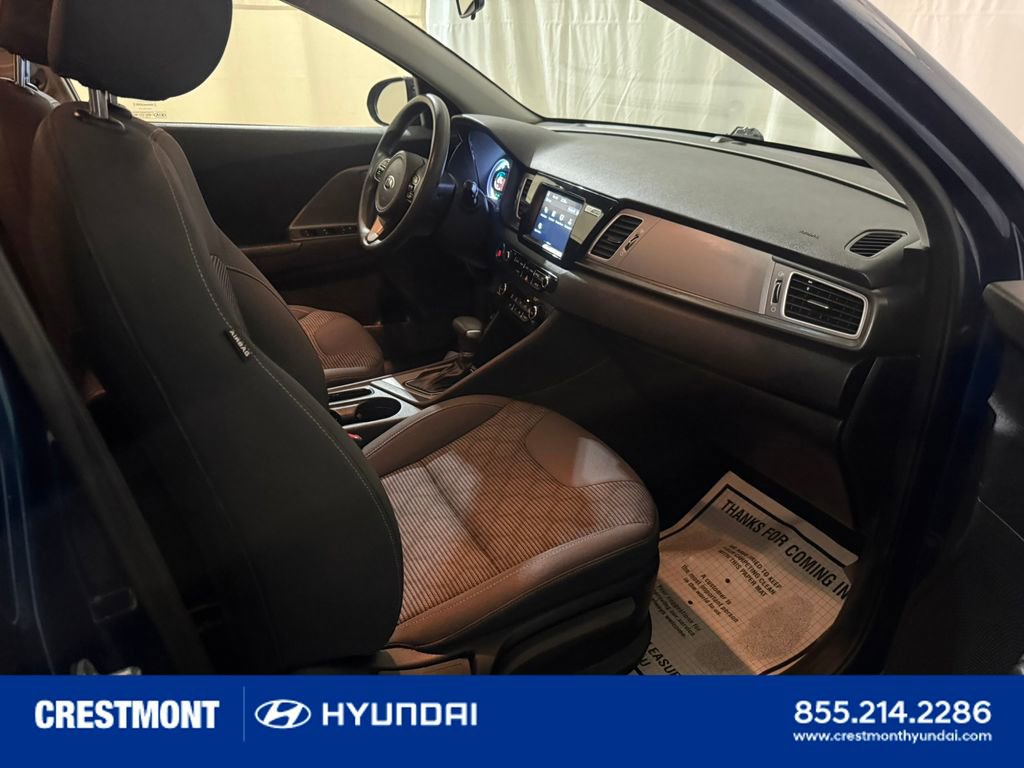 Used 2019 Kia Niro LX image 30