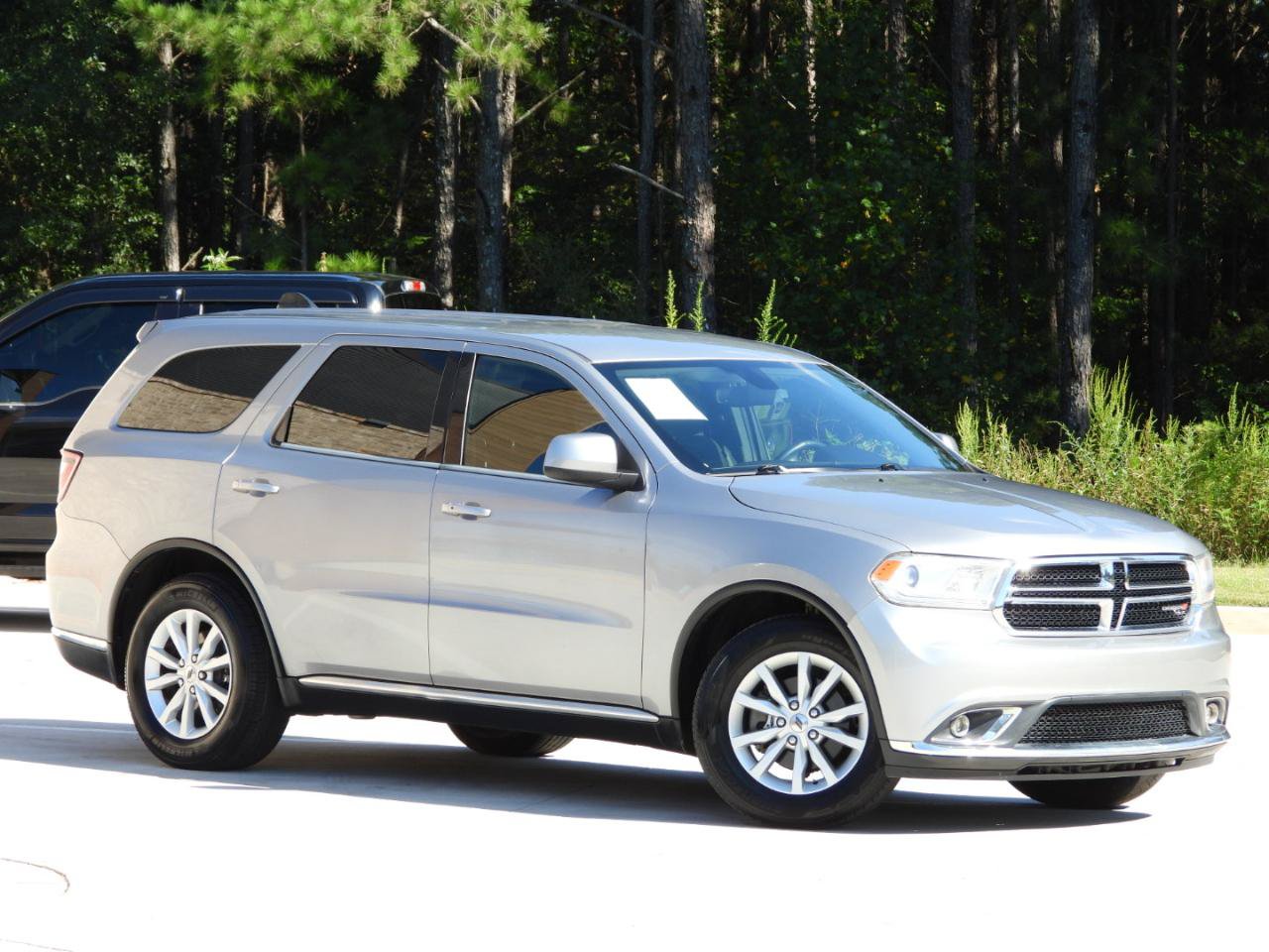 Used 2018 Dodge Durango SXT w/ 3rd Row Seating Group RWD image 12