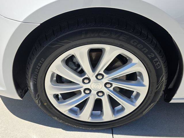 Used 2016 Buick LaCrosse Leather FWD image 9