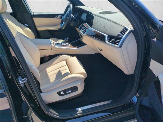 Used 2021 BMW X5 sDrive40i w/ Parking Assistance Package RWD image 23