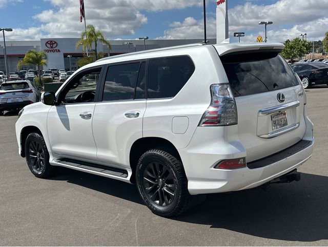 Used 2023 Lexus GX 460 Premium w/ Premium Package image 4