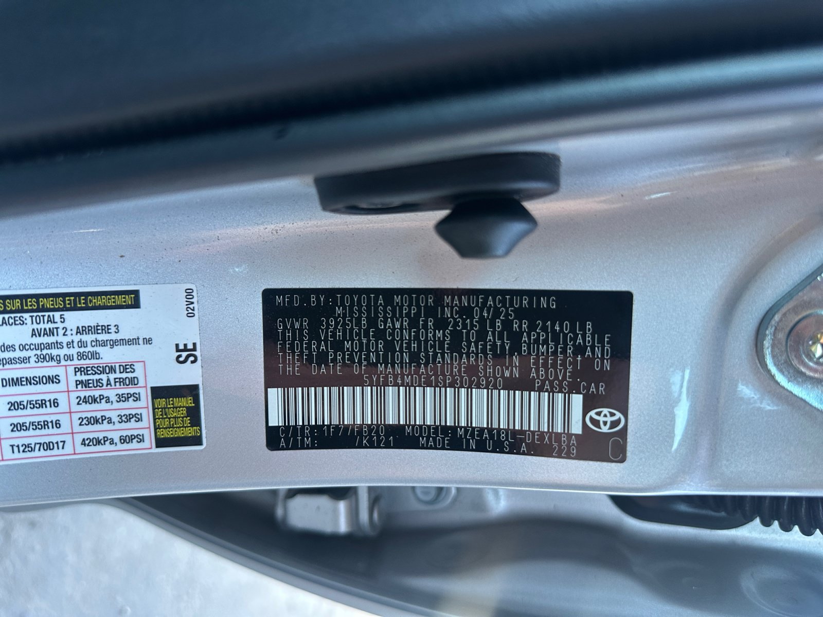 Used 2025 Toyota Corolla LE FWD image 25