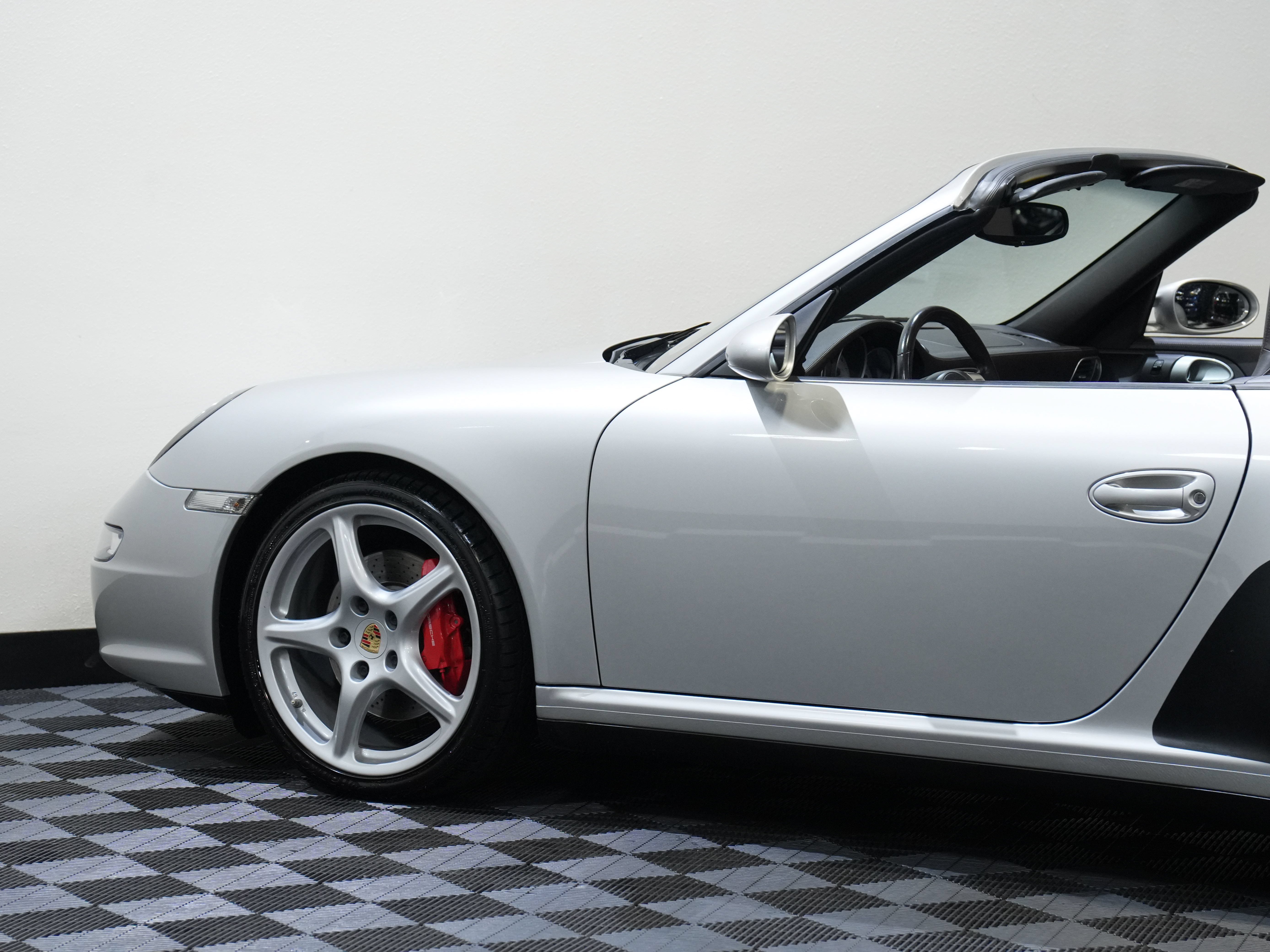 Used 2008 Porsche 911 Carrera 4S AWD/4WD image 19