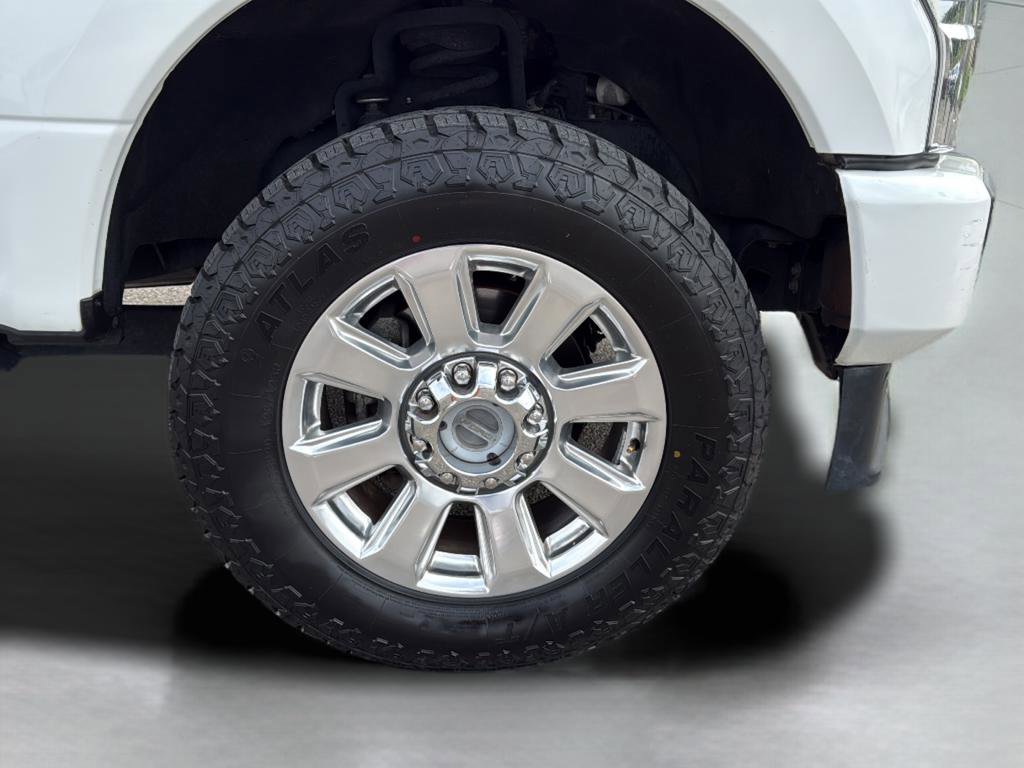 Used 2020 Ford F250 Platinum w/ FX4 Off-Road Package AWD/4WD image 9