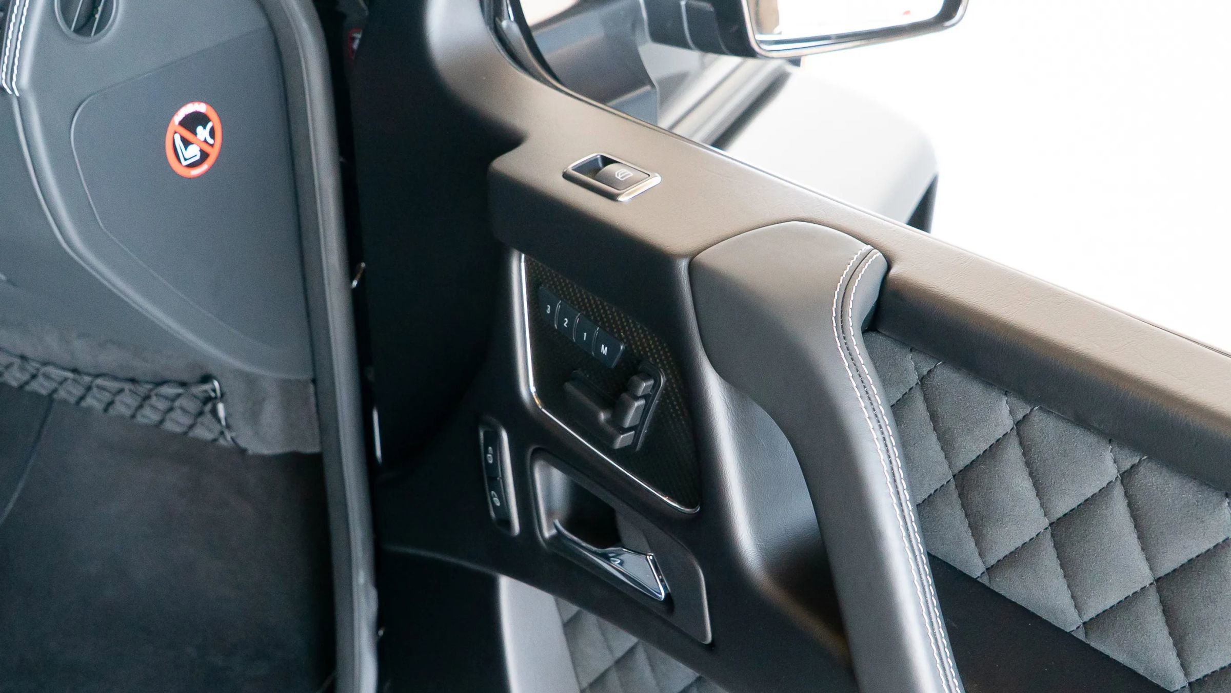 Used 2017 Mercedes-Benz G 550 Squared image 62