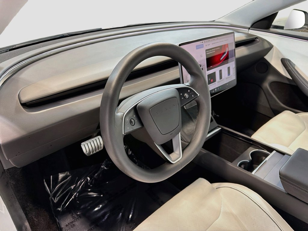 Used 2025 Tesla Model 3 Performance AWD/4WD image 11