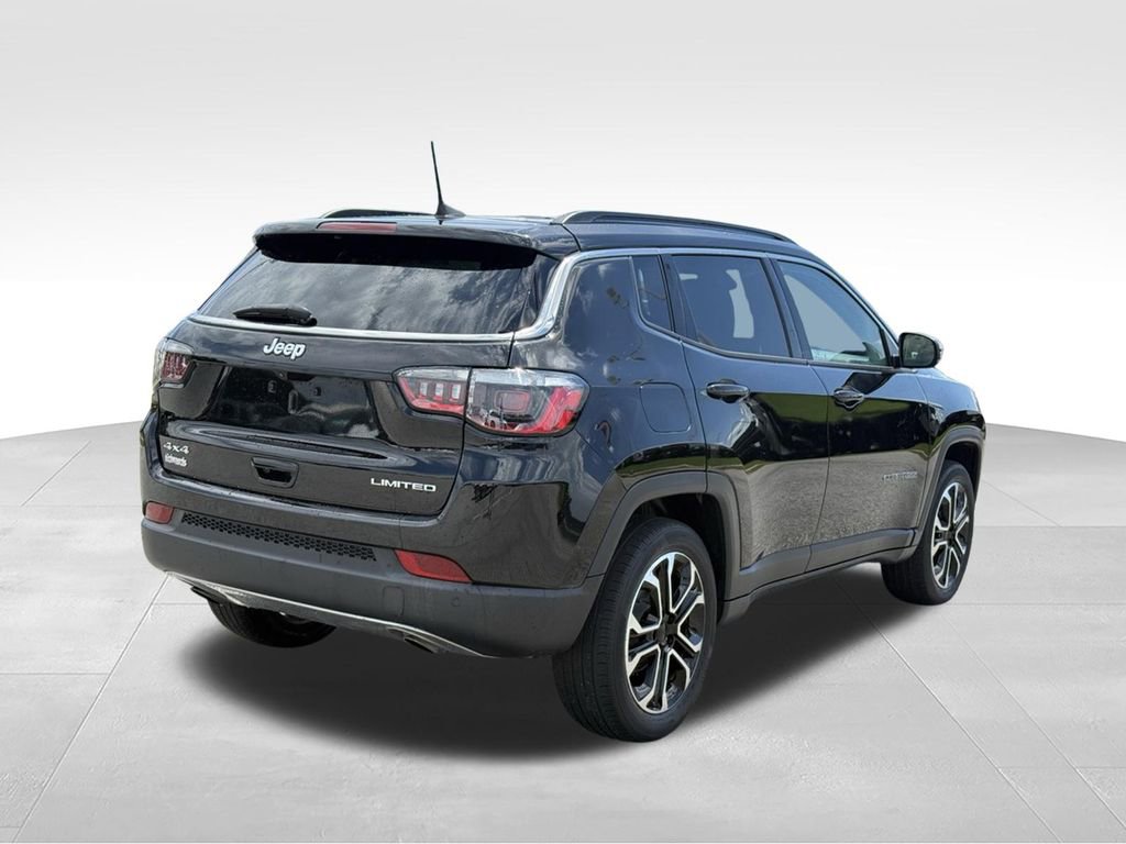 Used 2023 Jeep Compass Limited AWD/4WD image 24