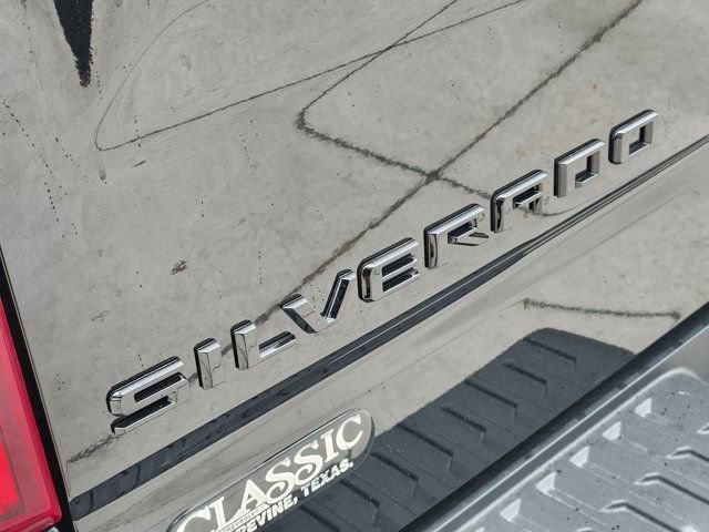 Used 2026 Chevrolet Silverado 1500 High Country w/ Midnight Edition image 10